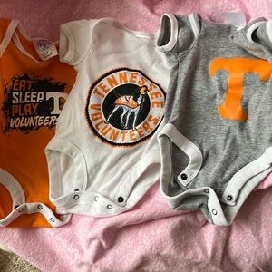 3 university of Tennessee onesies